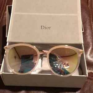 ✨Dior sunglasses✨